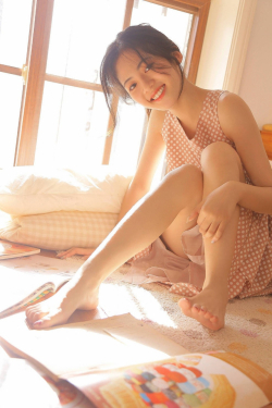 escort  gloria from uk